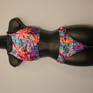 Jessica Simpson Suit